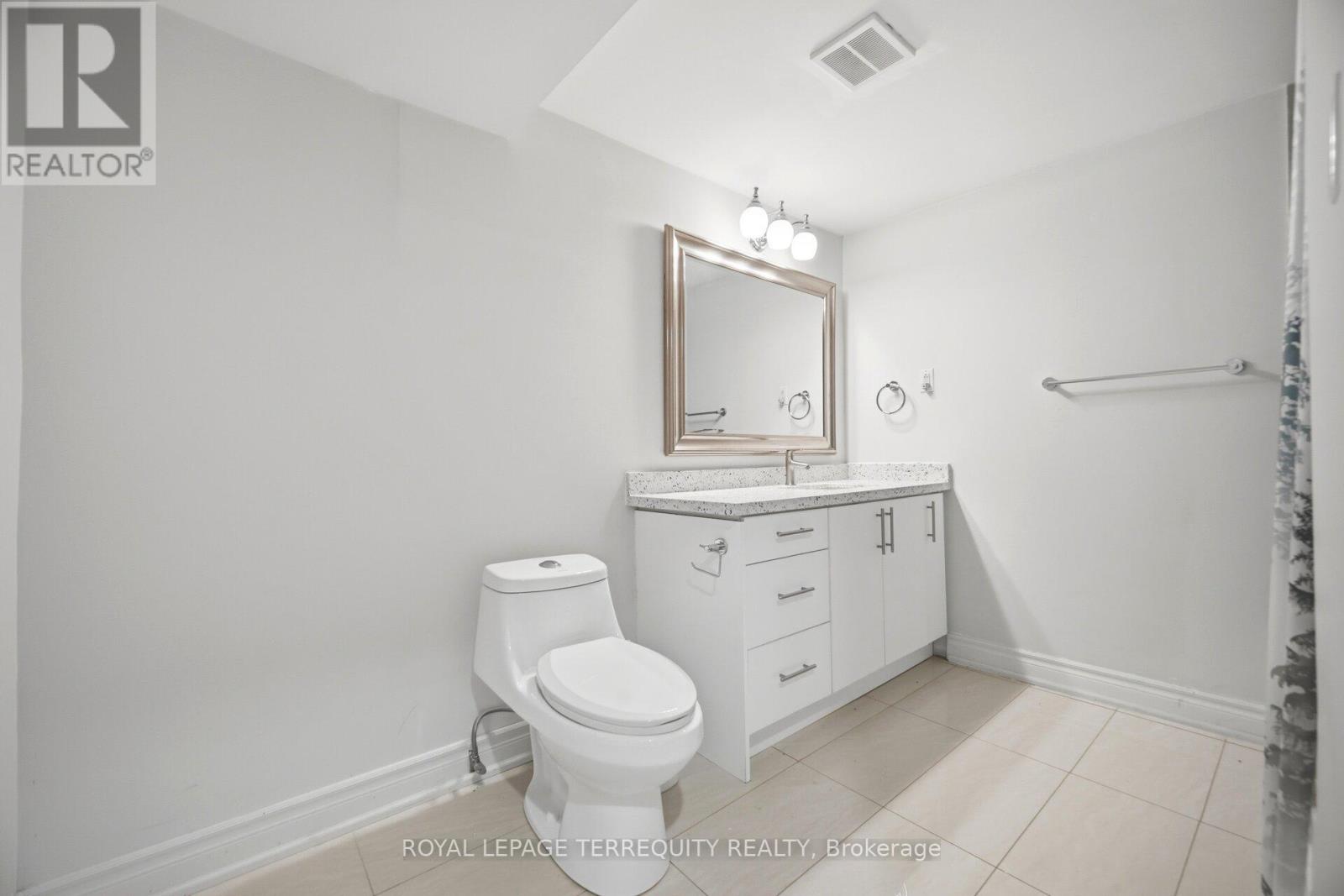 Lower Level - 28 Pennsylvania Avenue, Brampton, Ontario  L6Y 4N7 - Photo 23 - W13231566