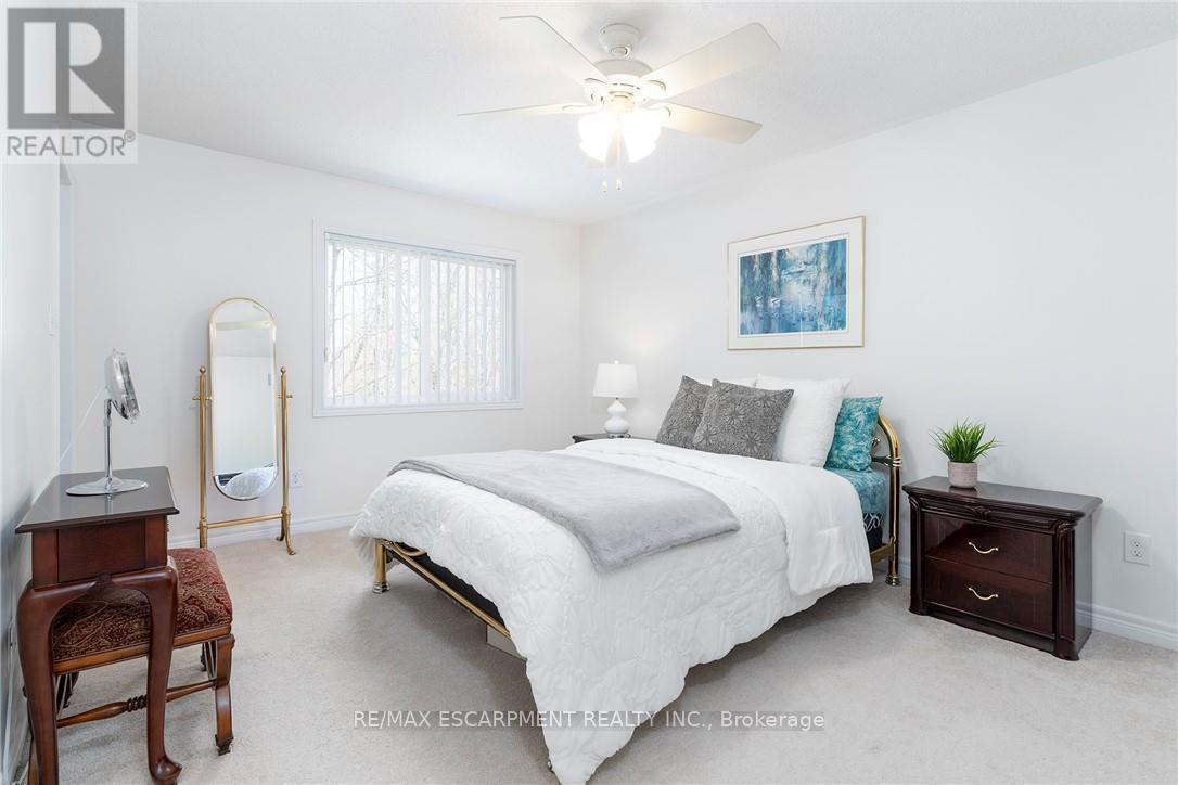 25 - 233 Duskywing Way, Oakville, Ontario  L6L 0C5 - Photo 11 - W13231576