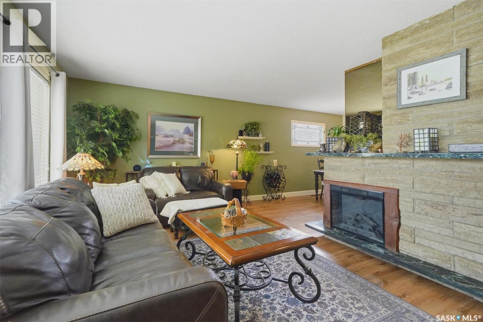 914 Trotter Crescent, Saskatoon, Saskatchewan  S7L 3R1 - Photo 6 - SK038027