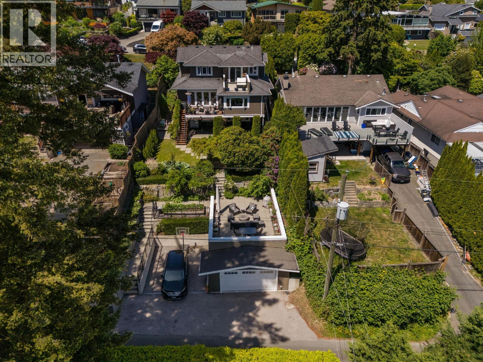 1225 Adderley Street, North Vancouver, British Columbia  V7L 1T6 - Photo 38 - R3130431
