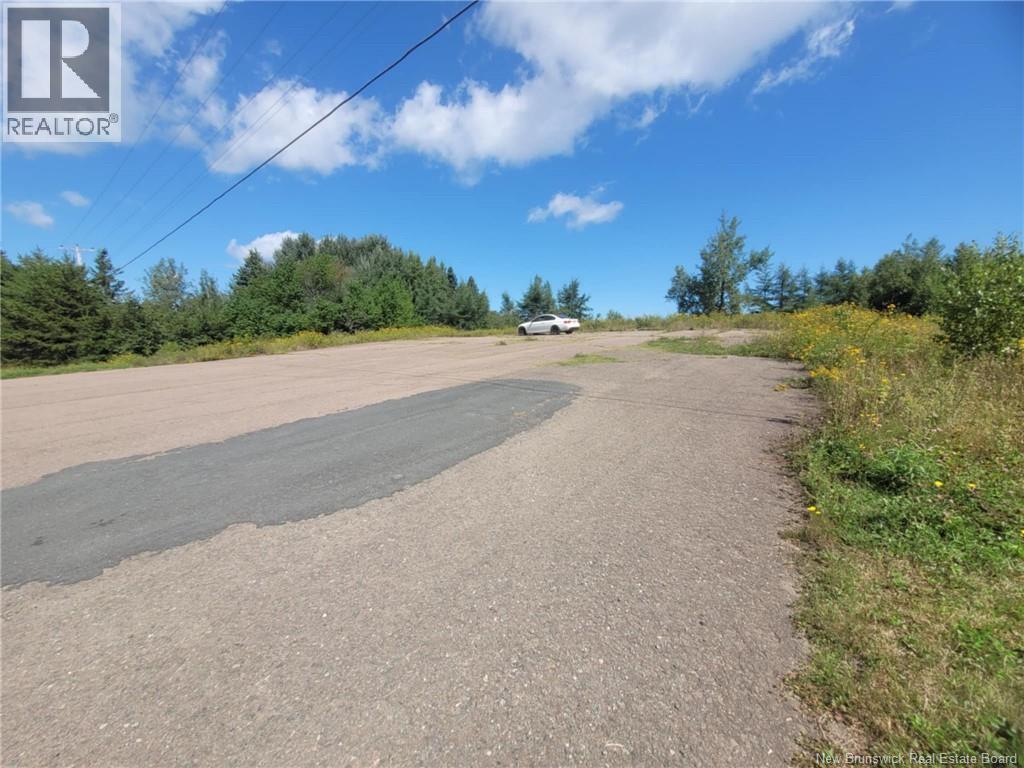 10665 Principale, Saint-Louis-De-Kent, New Brunswick  E4X 1G3 - Photo 6 - NB125200