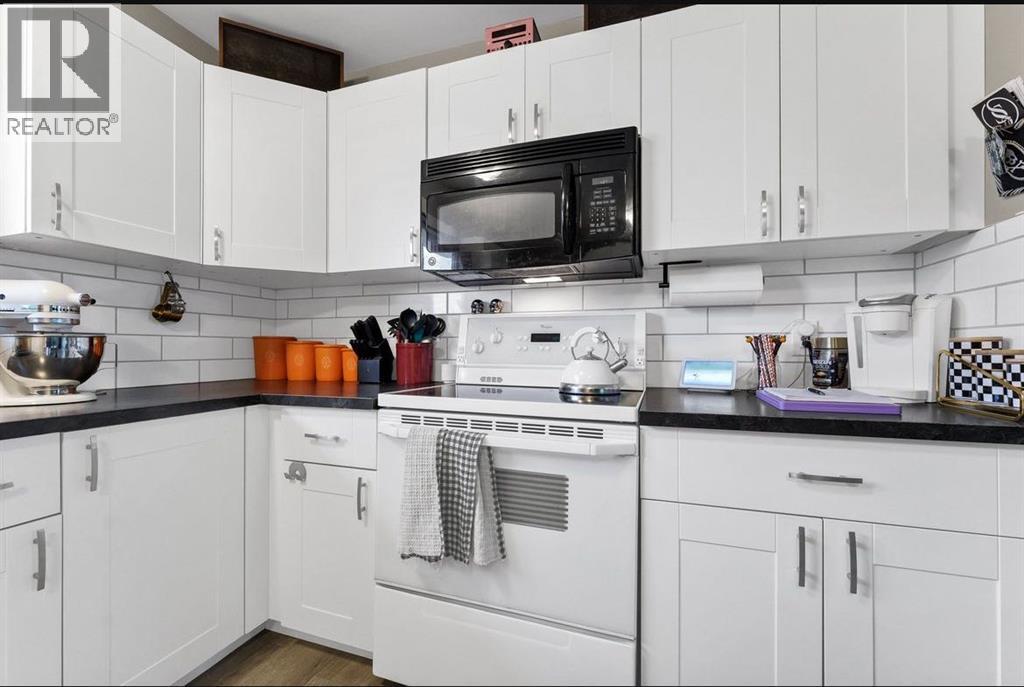 794 Black Boulevard Nw, Medicine Hat, Alberta  T1A 7B4 - Photo 21 - A2314804