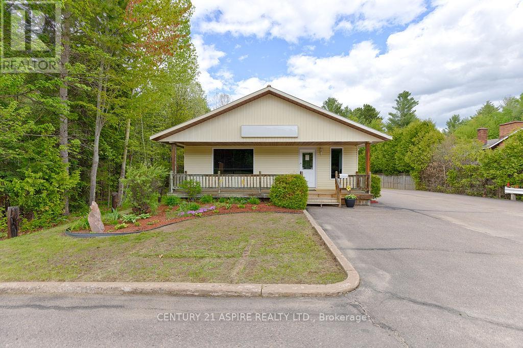 2889 Petawawa Boulevard, Petawawa, Ontario  K8H 1Y1 - Photo 47 - X13213568