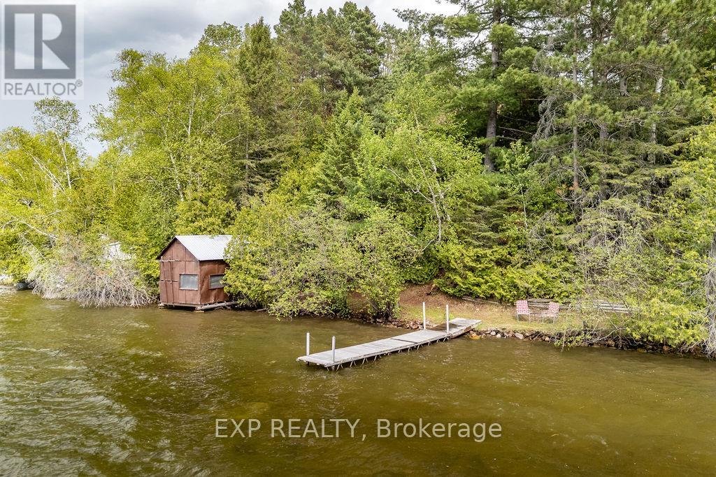 56 Lefty Lane, Whitewater Region, Ontario  K0J 1Y0 - Photo 8 - X13231636