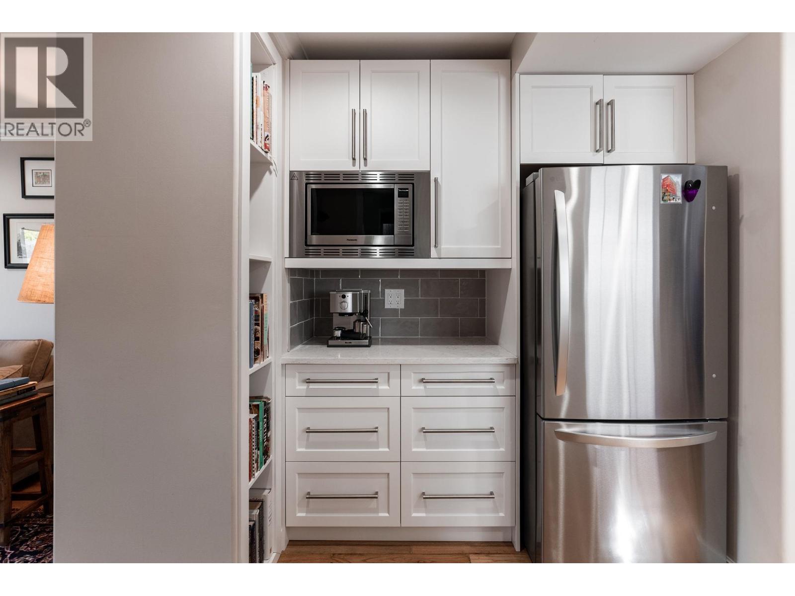 1865 E 7th Avenue, Vancouver, British Columbia  V5N 1S1 - Photo 8 - R3131463