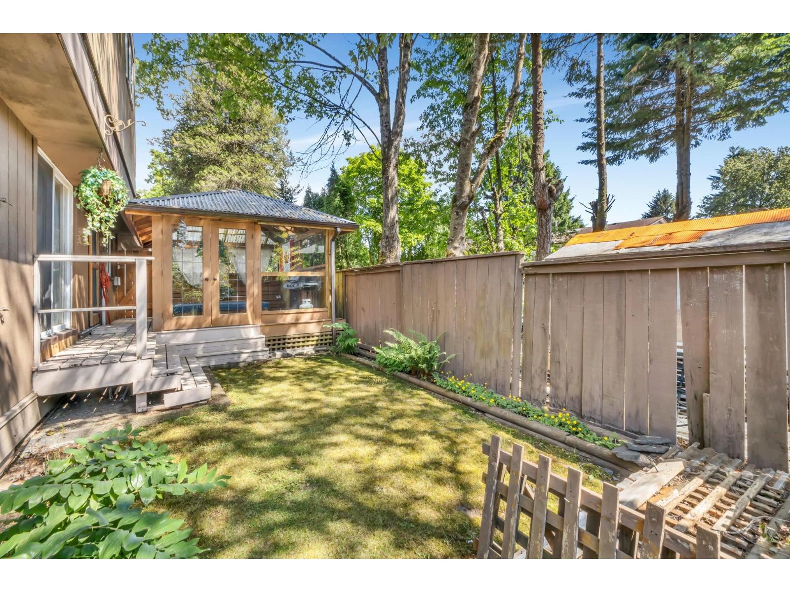 14246 102 Avenue, Surrey, British Columbia  V3T 5A5 - Photo 8 - R3130436