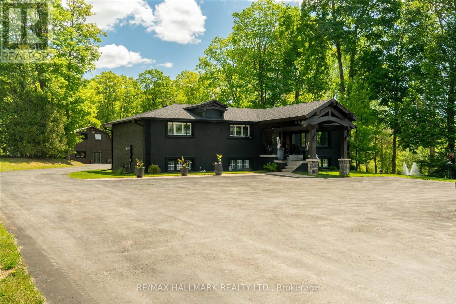 4375 Country Lane Road, Whitby, Ontario  L1P 1Y6 - Photo 2 - E13231638