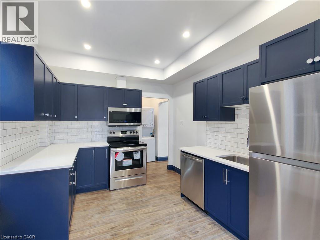 134 ONTARIO Avenue Unit# 1