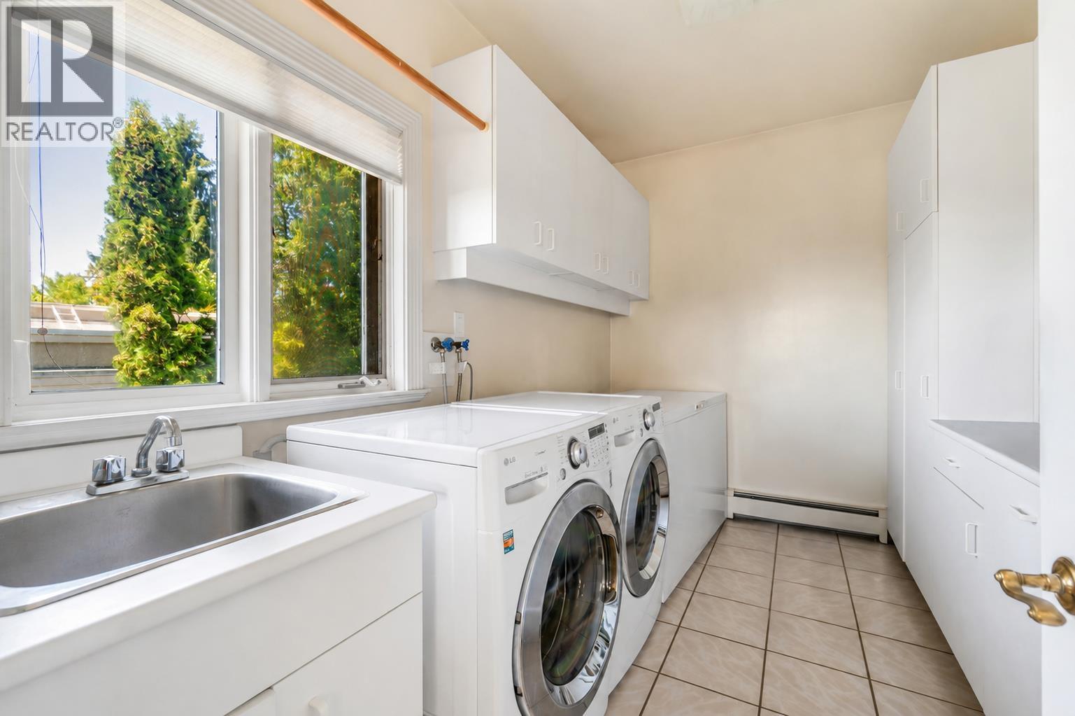 2408 SW Marine Drive, Vancouver, British Columbia  V6P 6C2 - Photo 22 - R3131441