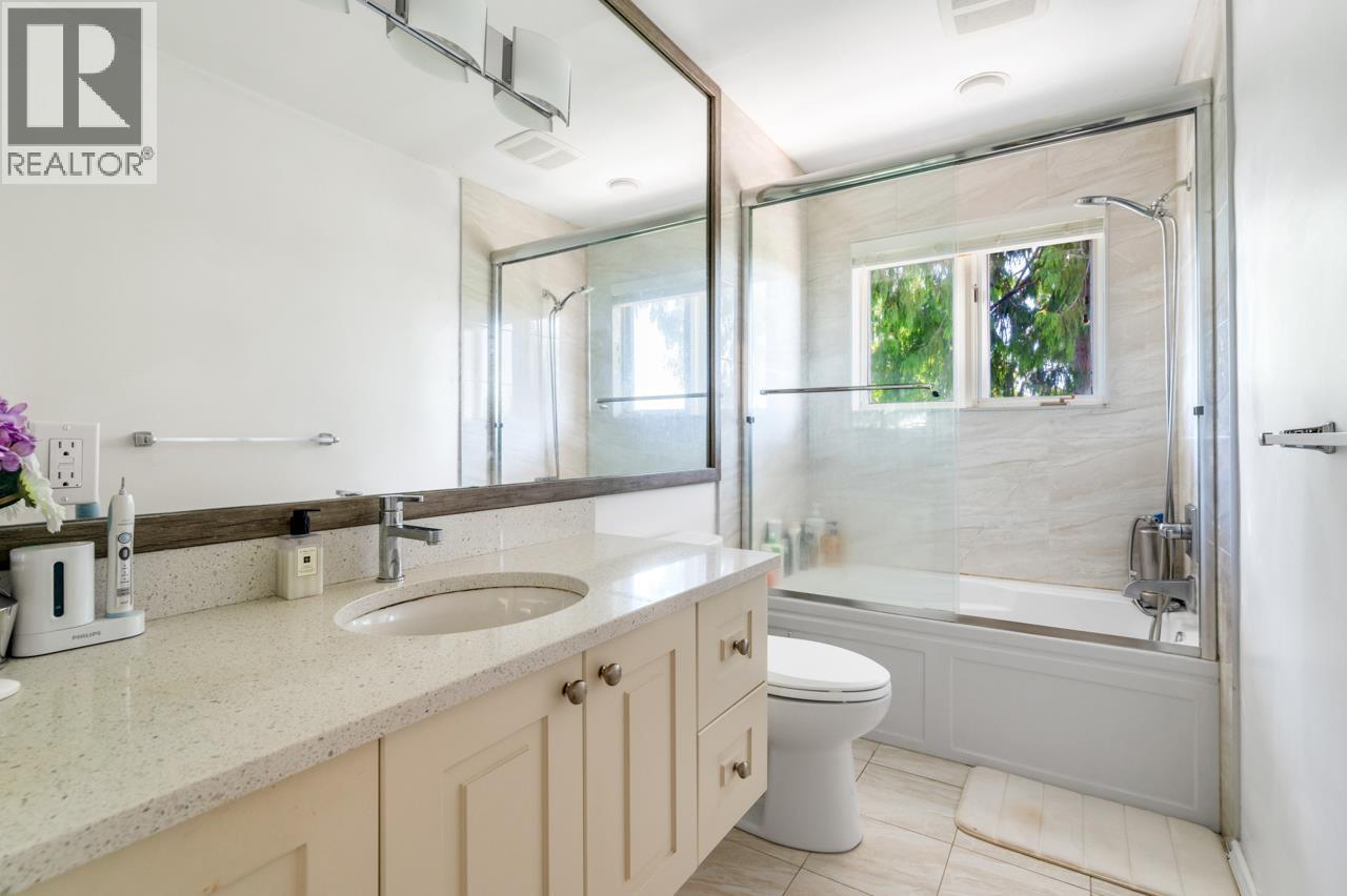 2408 SW Marine Drive, Vancouver, British Columbia  V6P 6C2 - Photo 24 - R3131441