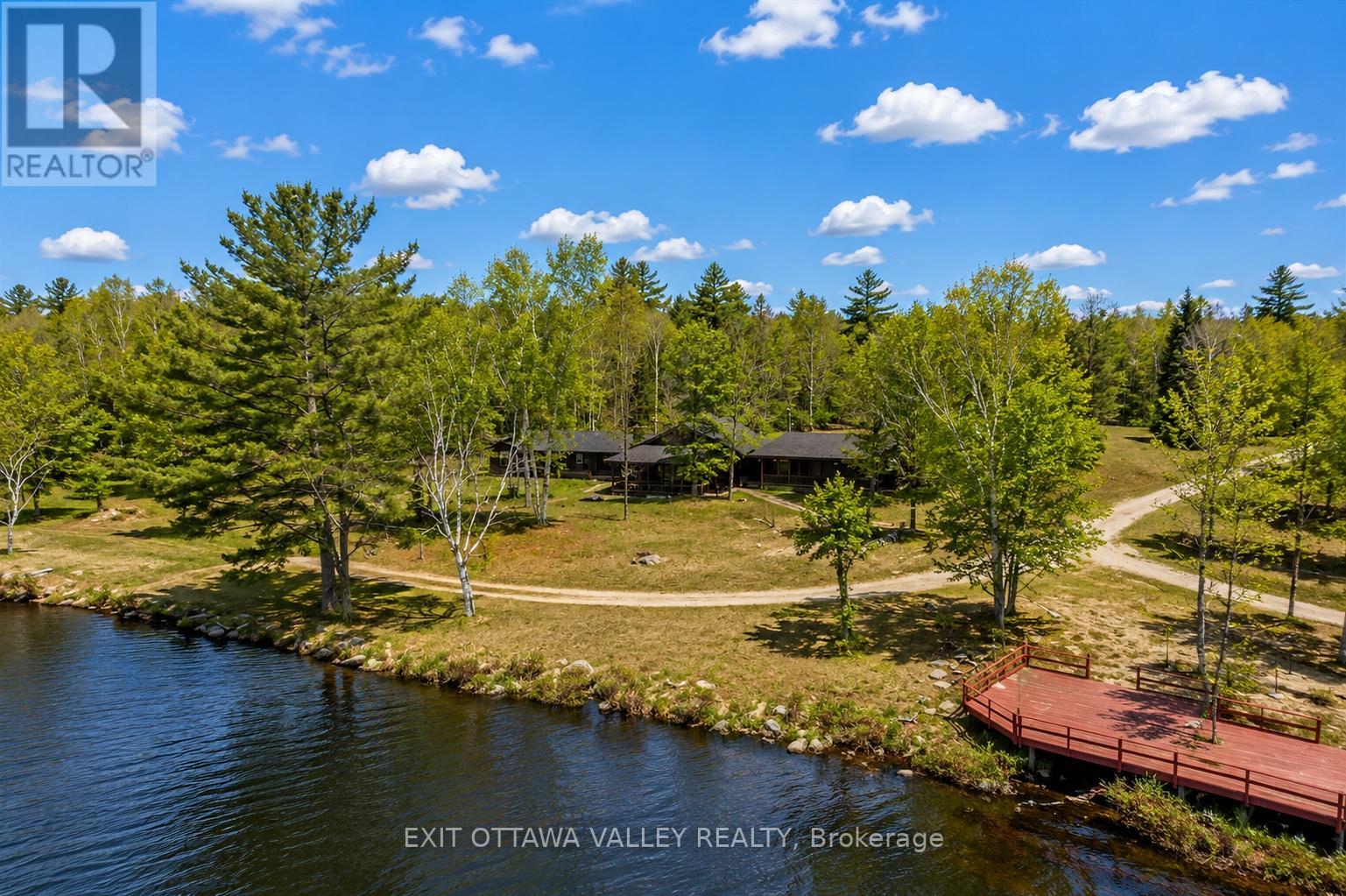 104 K/o Lodge Trail, Laurentian Hills, Ontario  K0J 1P0 - Photo 2 - X13065828