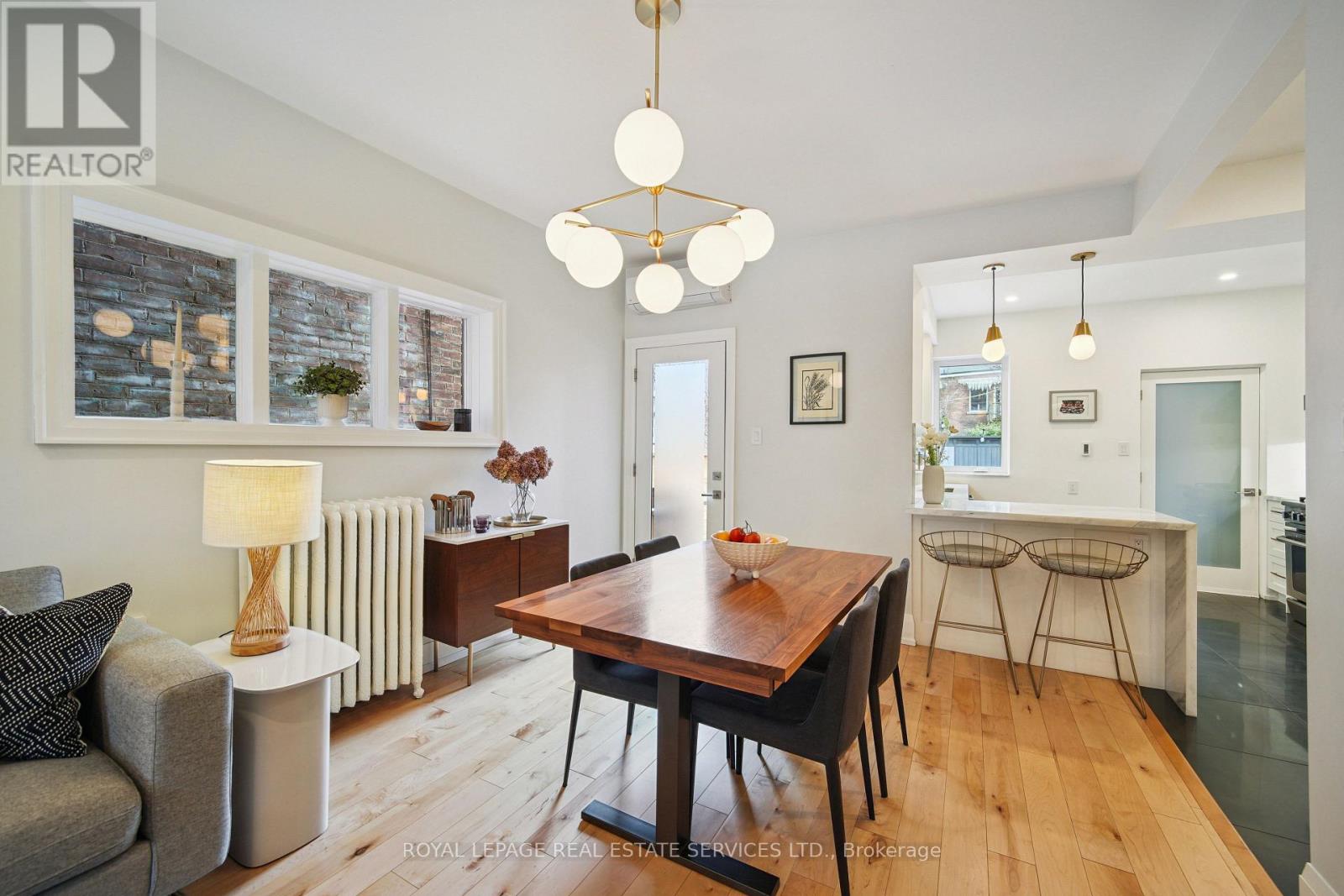 29 Parkside Drive, Toronto, Ontario  M6R 2Y7 - Photo 12 - W13231624