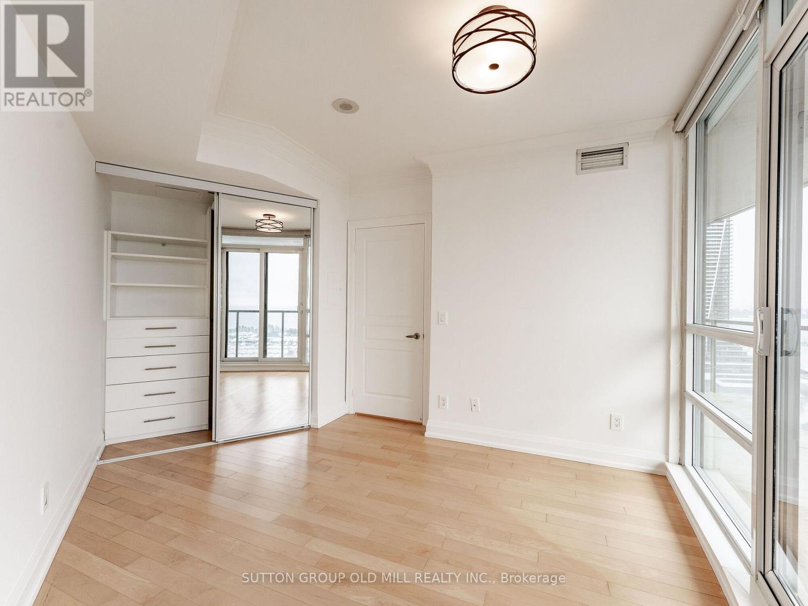 2108 - 2230 Lake Shore Boulevard W, Toronto, Ontario  M8V 1A5 - Photo 33 - W13231640