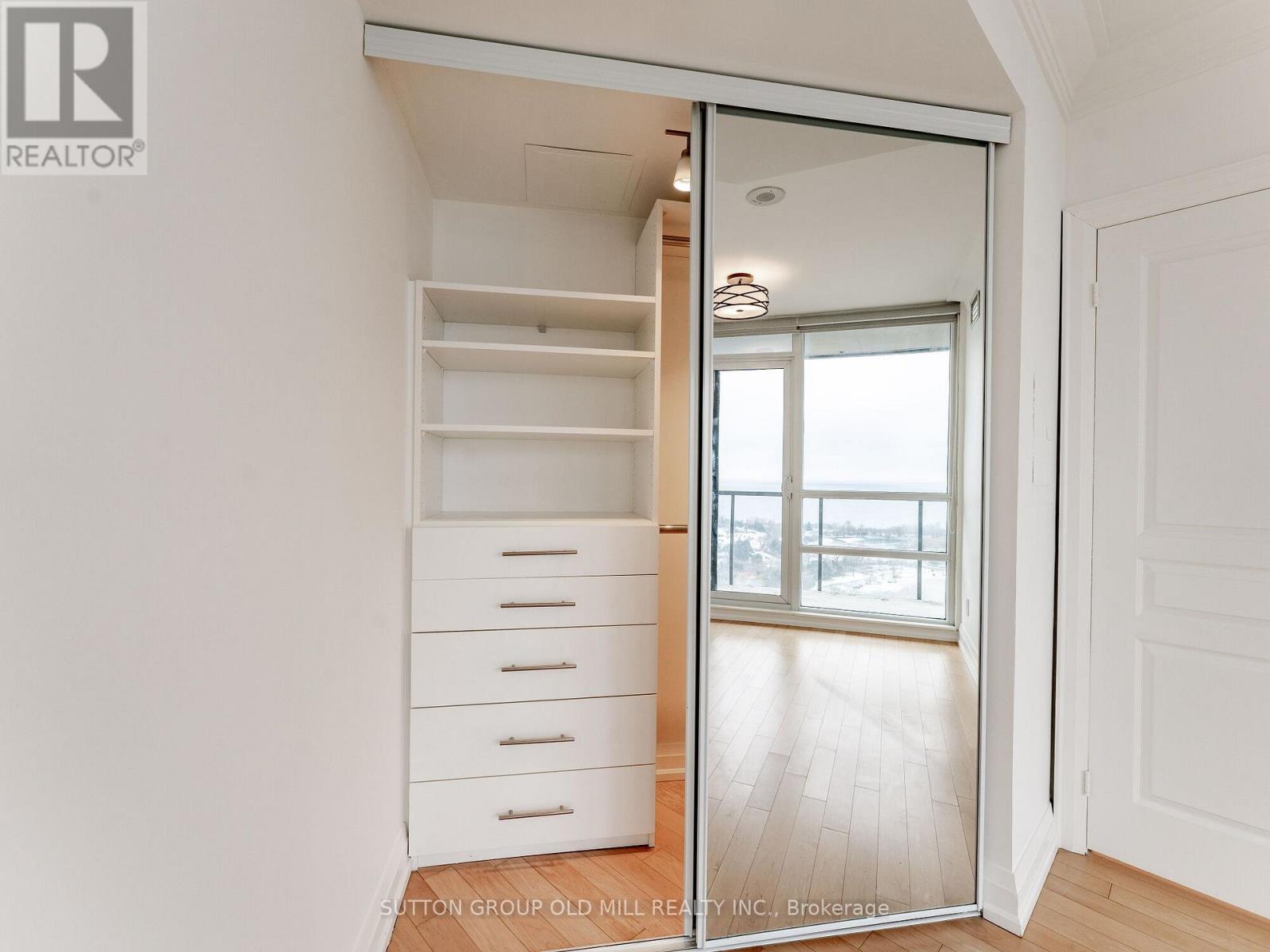 2108 - 2230 Lake Shore Boulevard W, Toronto, Ontario  M8V 1A5 - Photo 35 - W13231640