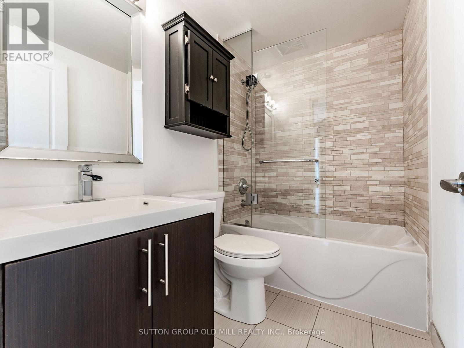 2108 - 2230 Lake Shore Boulevard W, Toronto, Ontario  M8V 1A5 - Photo 37 - W13231640