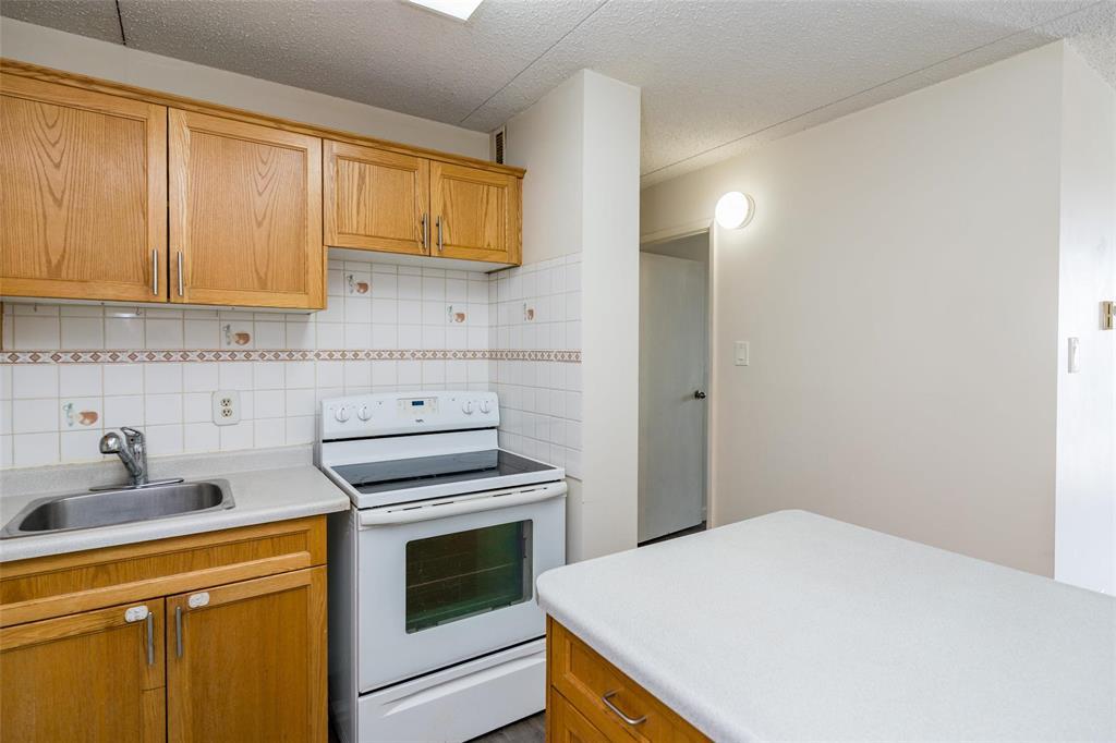 805 15 Kennedy Street, Winnipeg, Manitoba  R3C 3X5 - Photo 8 - 202612479