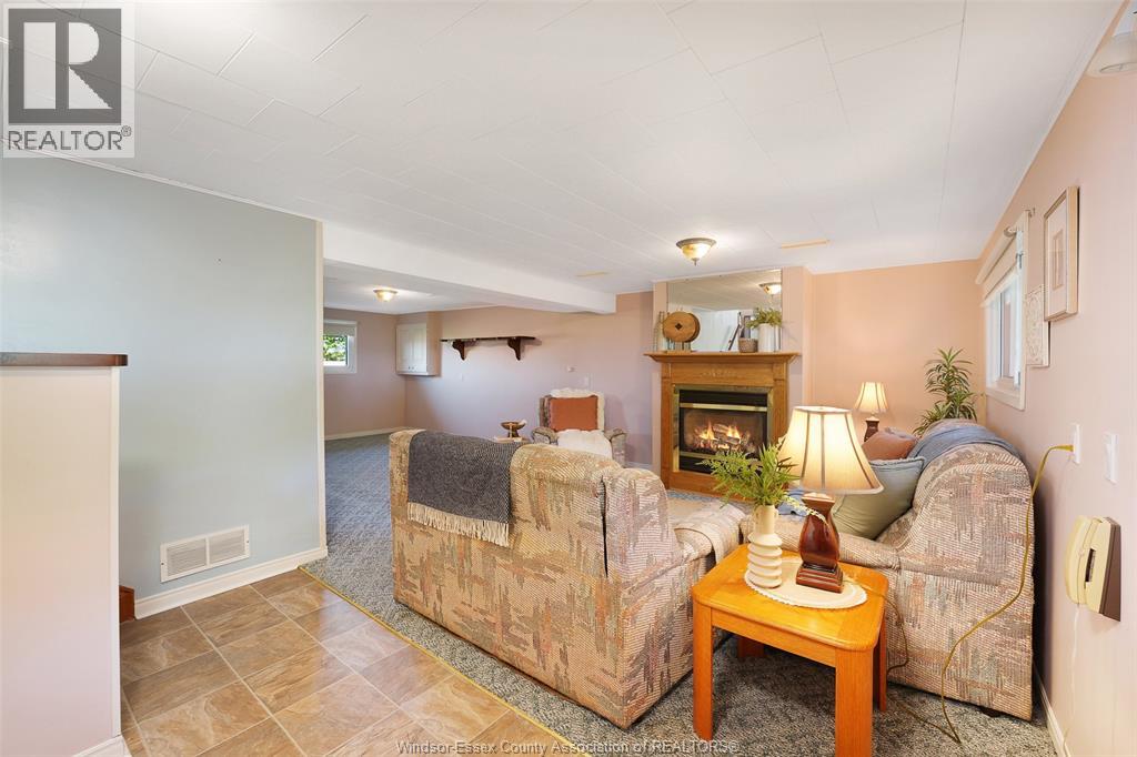 15527 County Rd 8, Essex, Ontario  N0R 1L0 - Photo 34 - 26012582