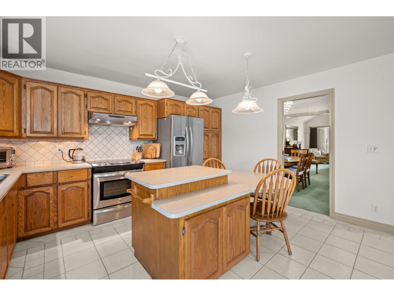 2568 Trillium Place, Coquitlam, British Columbia  V3E 2G3 - Photo 6 - R3131323