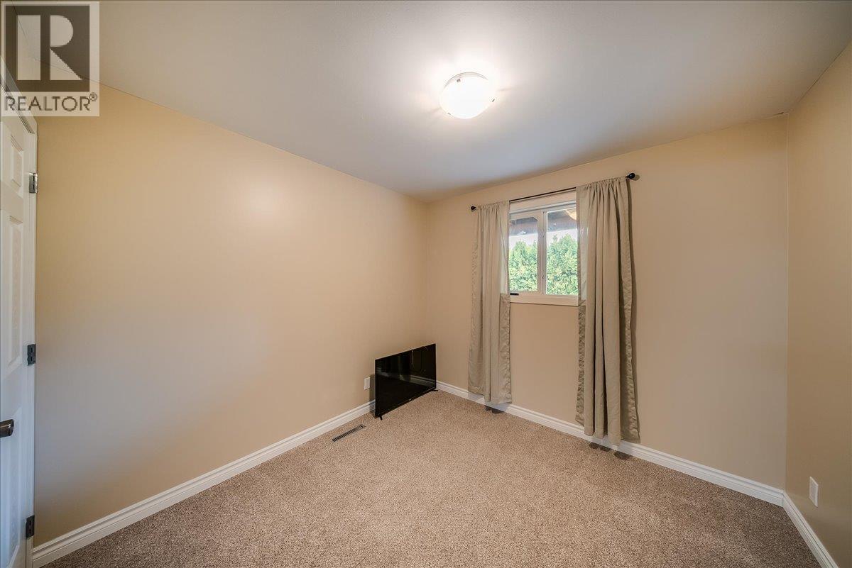 309 12th Avenue, Genelle, British Columbia V0G 1G0 - Photo 42 - 10389843