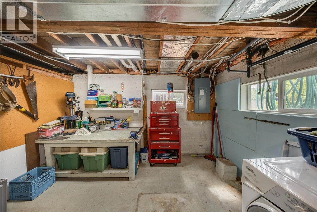 309 12th Avenue, Genelle, British Columbia V0G 1G0 - Photo 56 - 10389843