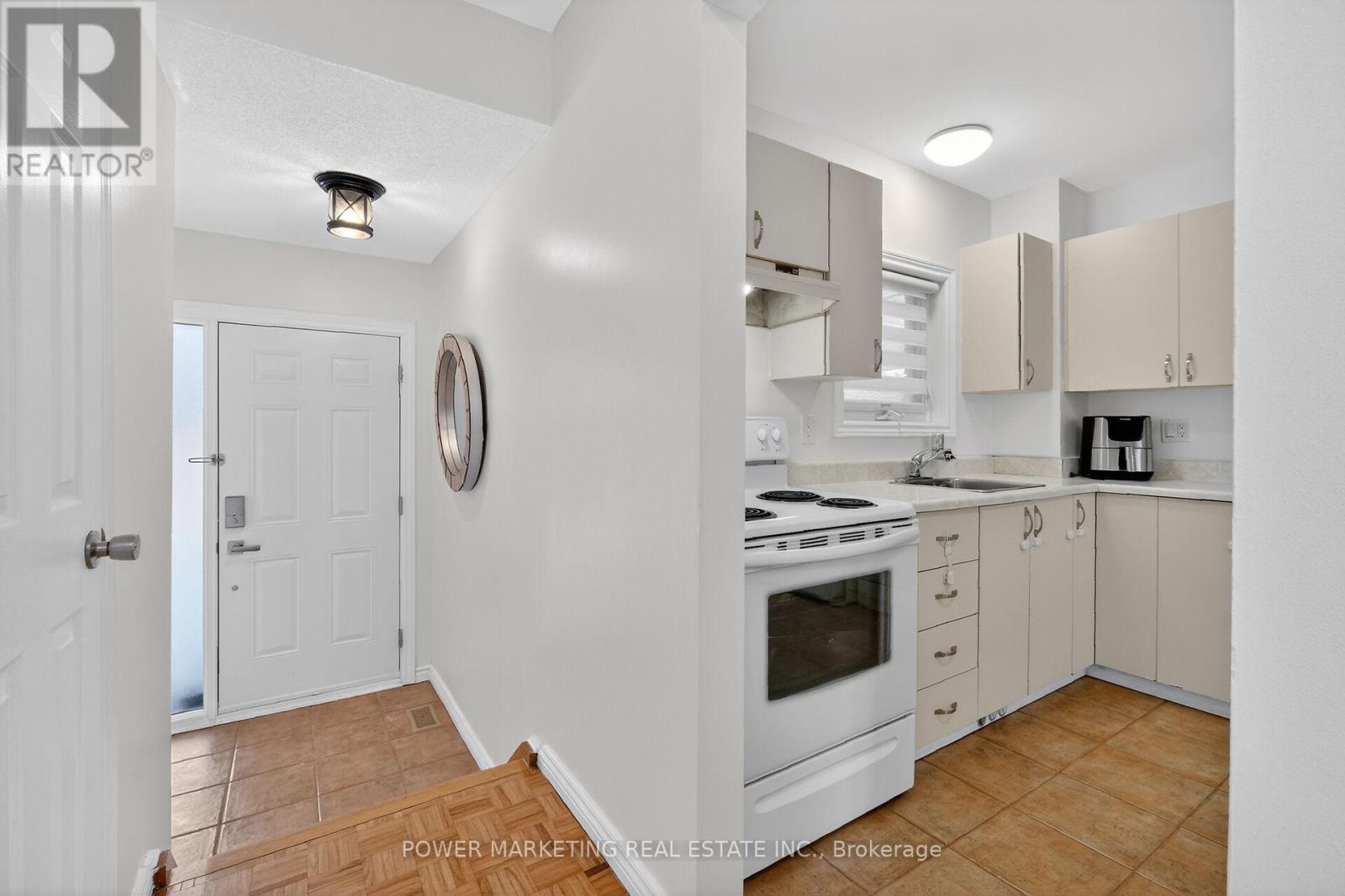 104 Bannerhill, Ottawa, Ontario  K1V 0T4 - Photo 14 - X13228410