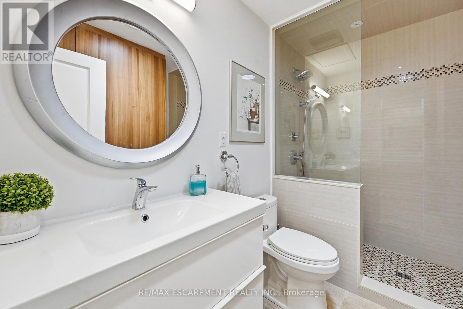 563 Elwood Road, Burlington, Ontario  L7N 3C6 - Photo 17 - W13227370