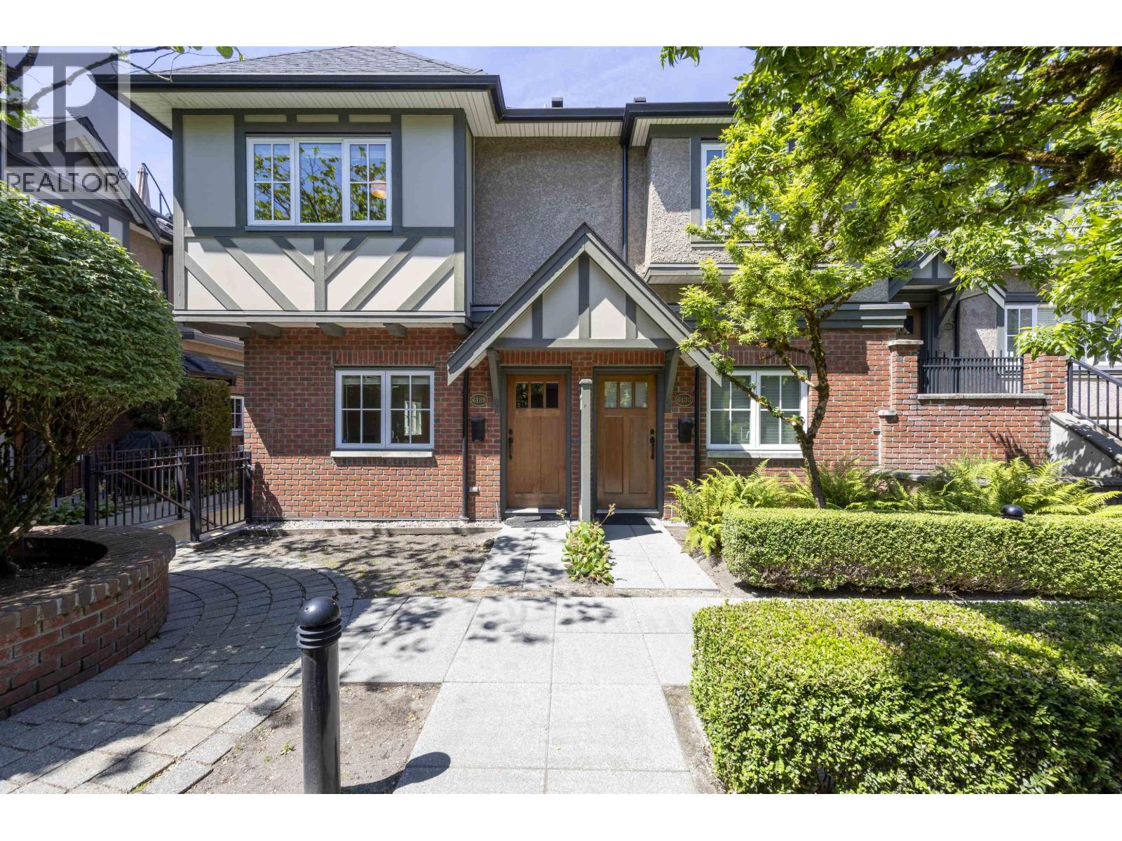 6139 Oak Street, Vancouver, British Columbia  V6M 2W3 - Photo 1 - R3131361