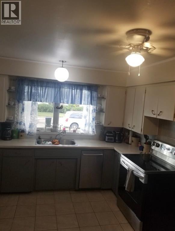 4904 52 St, Grimshaw, Alberta  T0H 1W0 - Photo 2 - A2311662