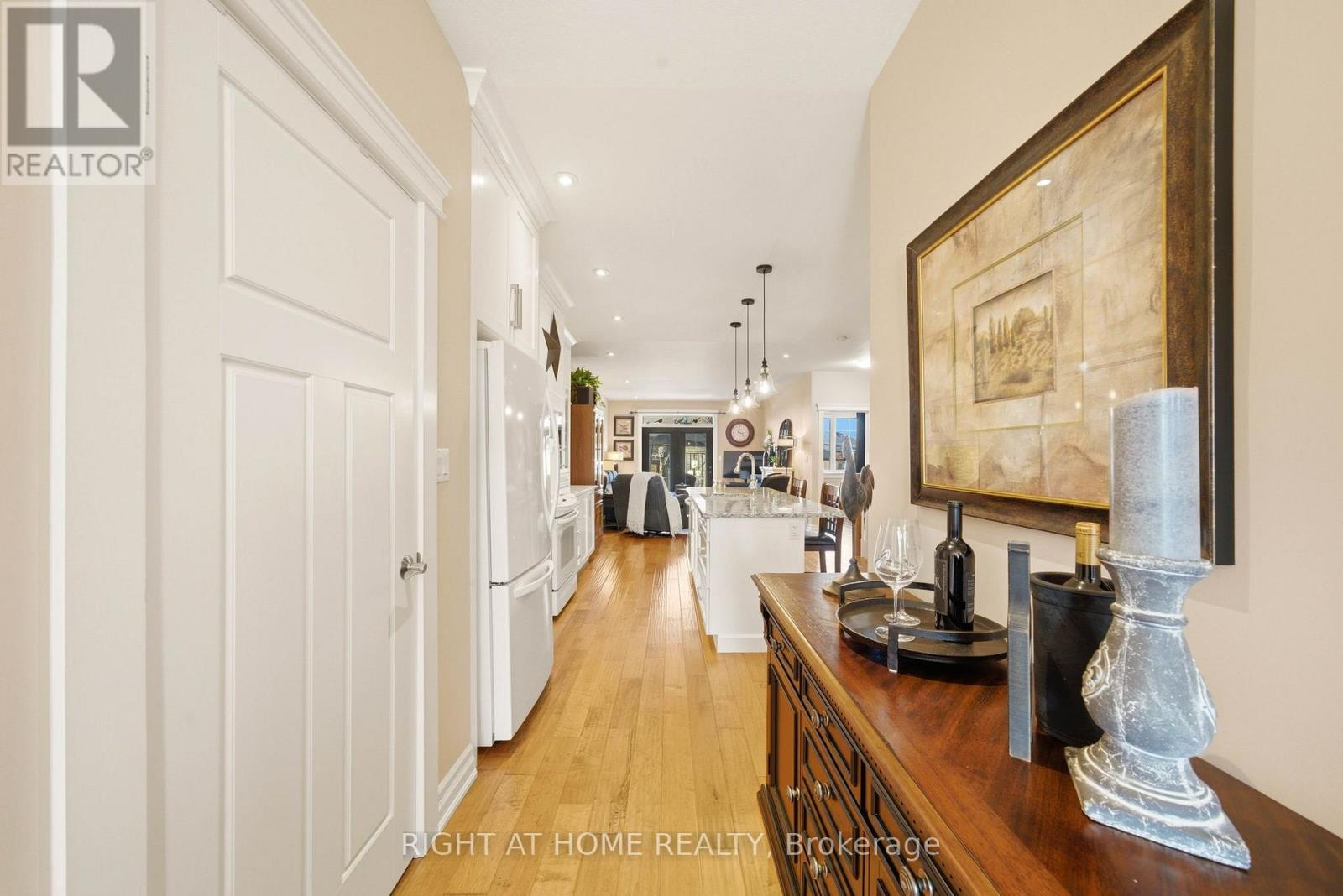 31 Manorwood Drive, West Lincoln, Ontario  L0R 2A0 - Photo 10 - X13231672