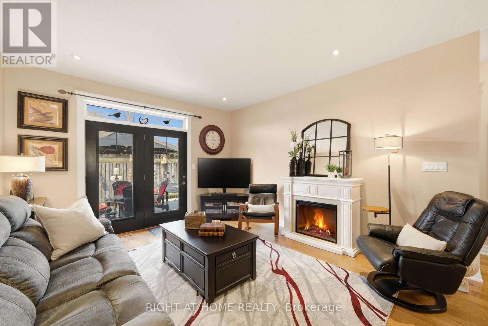 31 Manorwood Drive, West Lincoln, Ontario  L0R 2A0 - Photo 18 - X13231672