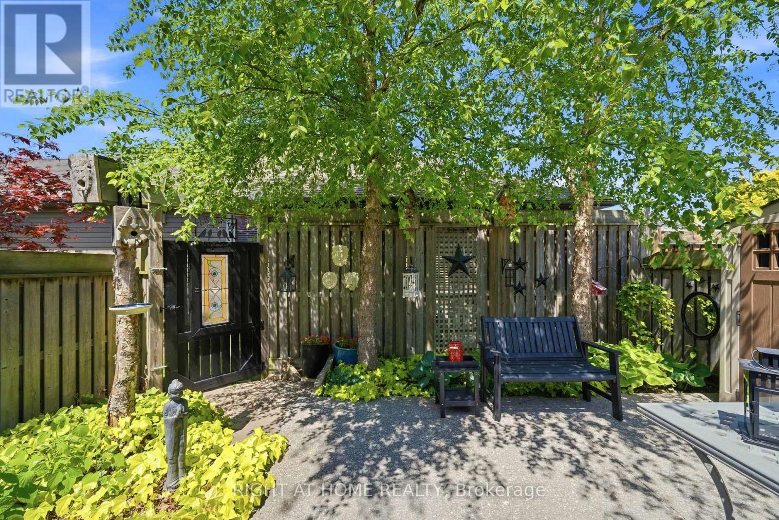 31 Manorwood Drive, West Lincoln, Ontario  L0R 2A0 - Photo 37 - X13231672