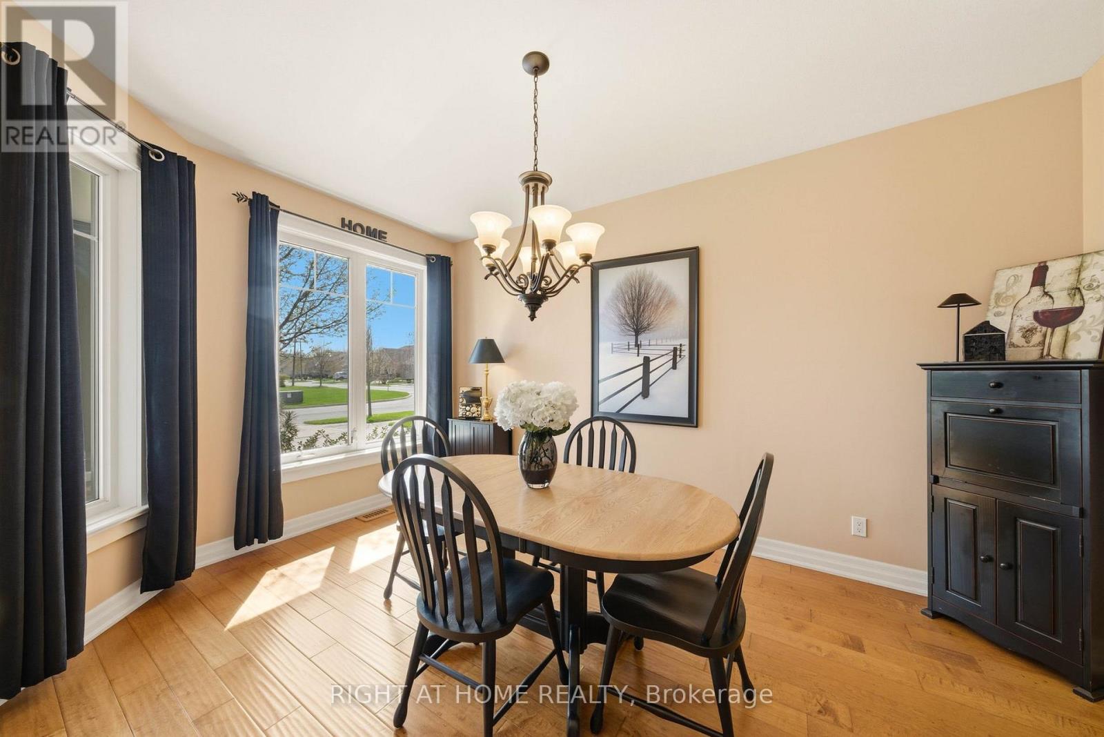 31 Manorwood Drive, West Lincoln, Ontario  L0R 2A0 - Photo 6 - X13231672