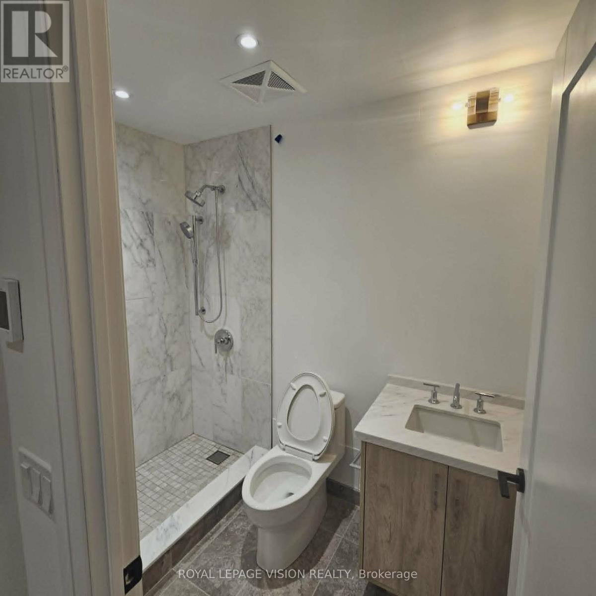 202 - 505 Glencairn Avenue, Toronto, Ontario  M6B 0B2 - Photo 8 - C13231230