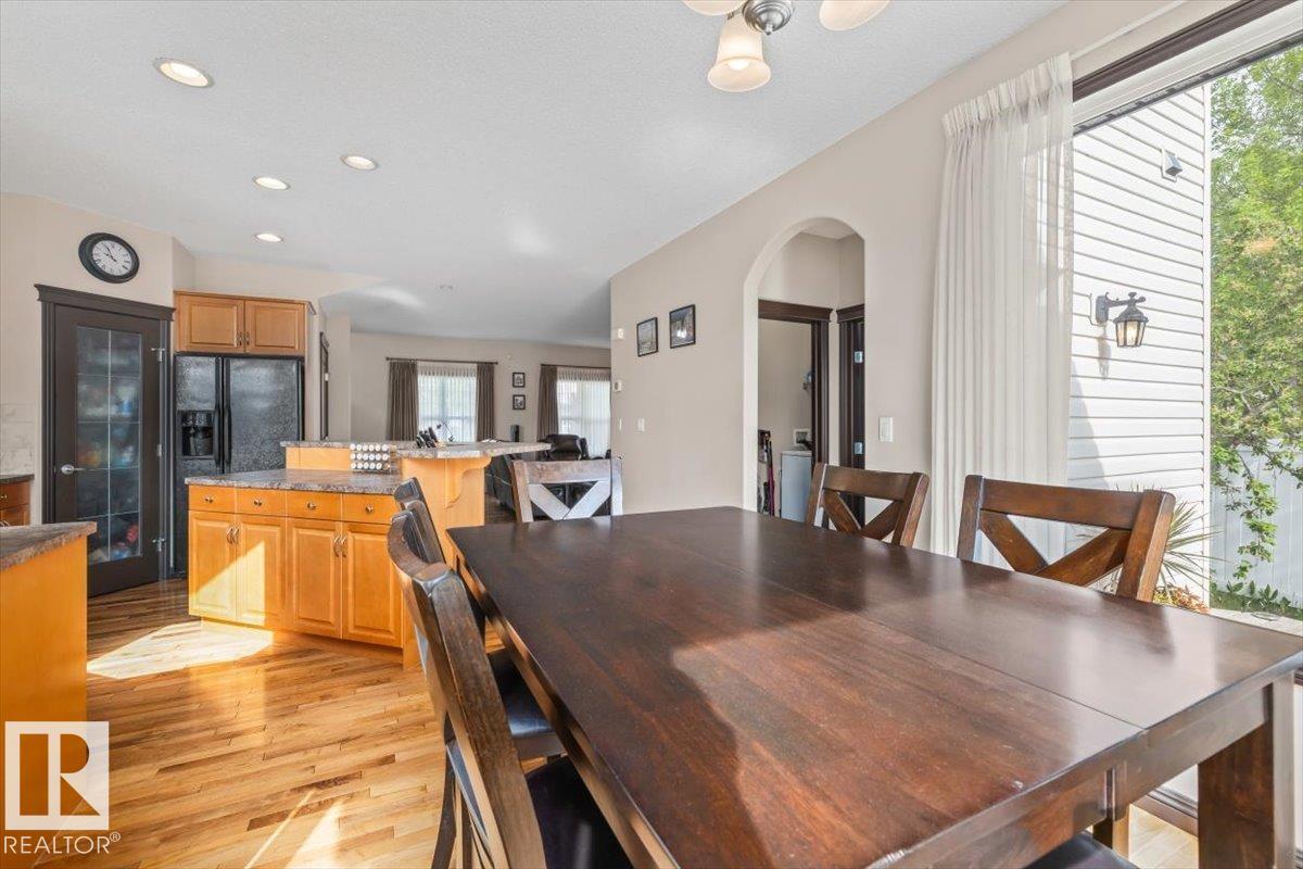 5015 Thibault Wy Nw, Edmonton, Alberta  T6R 3R4 - Photo 15 - E4491386