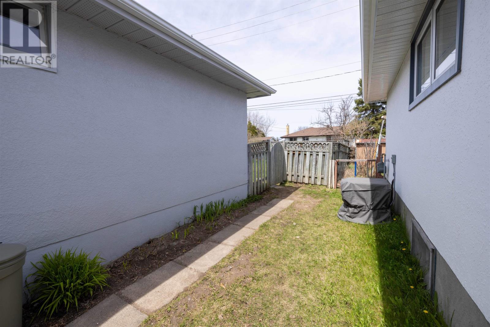 120 Robinson Dr, Thunder Bay, Ontario  P7A 6G5 - Photo 38 - TB2601328