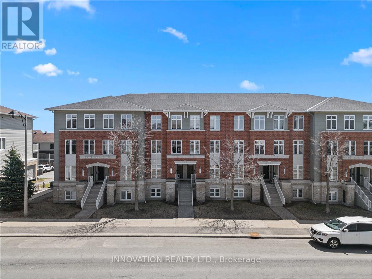 12 - 742B CHAPMAN MILLS DRIVE, Ottawa, Ontario