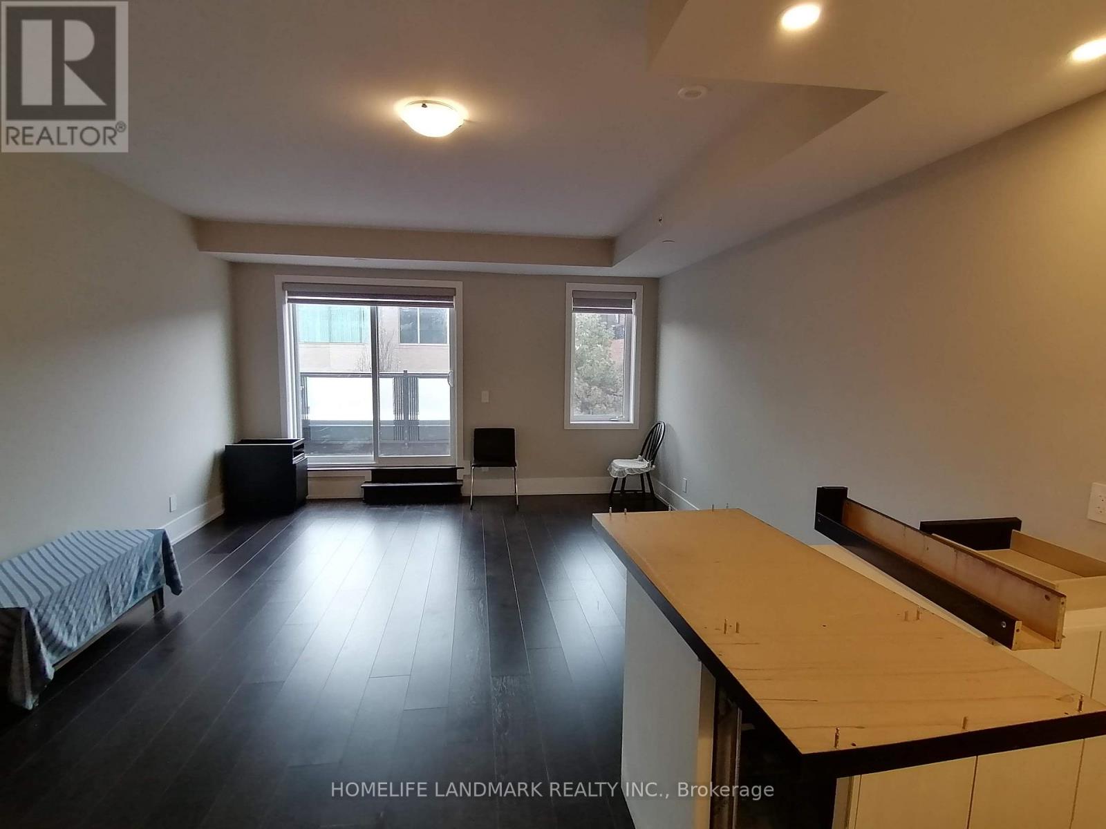 Th #7 - 165 Pears Avenue, Toronto, Ontario  M5R 0C1 - Photo 11 - C13231724