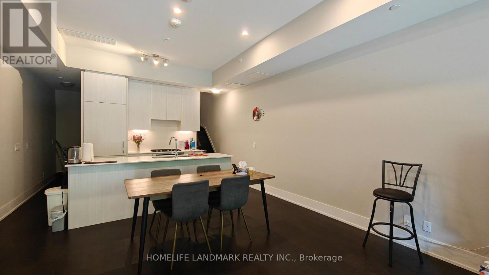 Th #7 - 165 Pears Avenue, Toronto, Ontario  M5R 0C1 - Photo 4 - C13231724