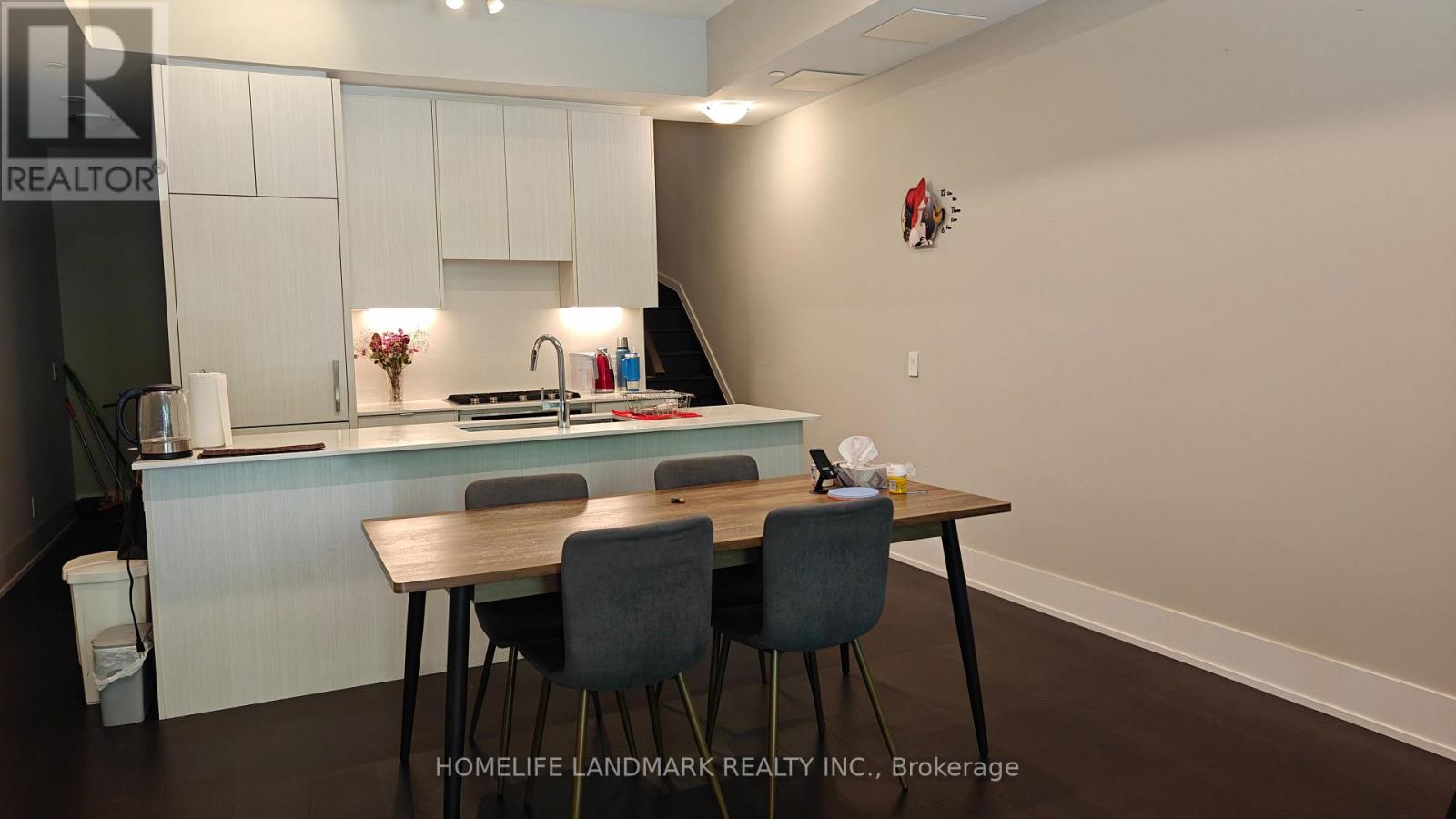 Th #7 - 165 Pears Avenue, Toronto, Ontario  M5R 0C1 - Photo 5 - C13231724