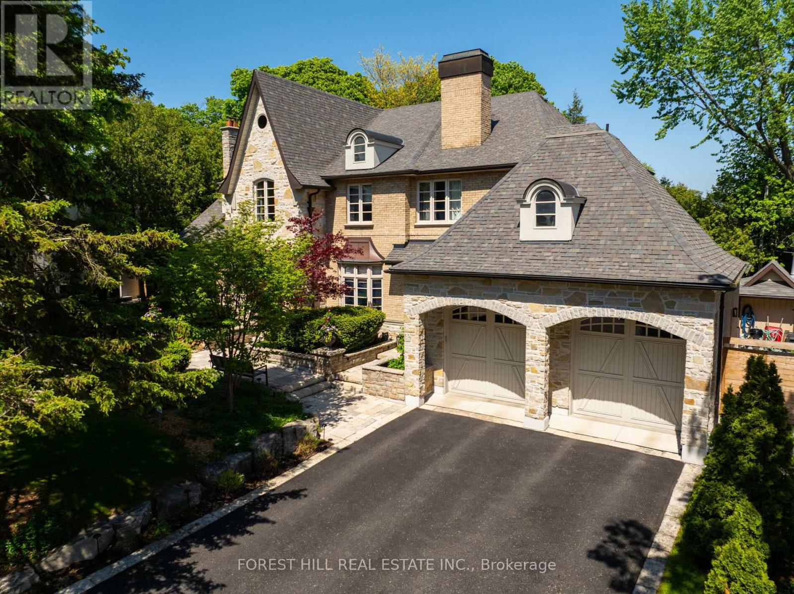 14 DENEWOOD CRESCENT, Toronto, Ontario