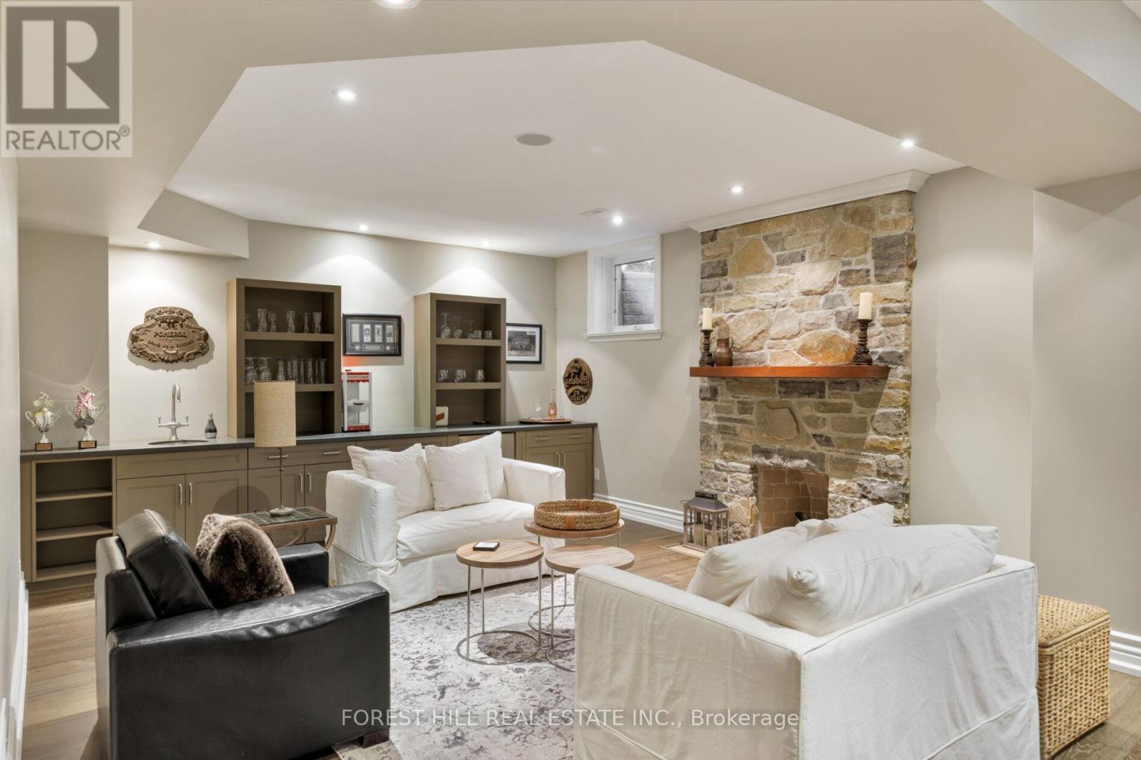 14 Denewood Crescent, Toronto, Ontario  M3B 1M5 - Photo 10 - C13231732