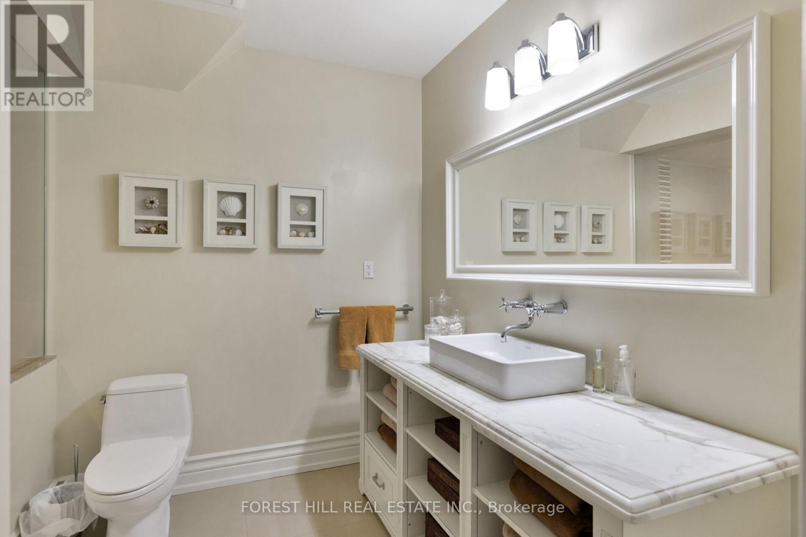 14 Denewood Crescent, Toronto, Ontario  M3B 1M5 - Photo 11 - C13231732