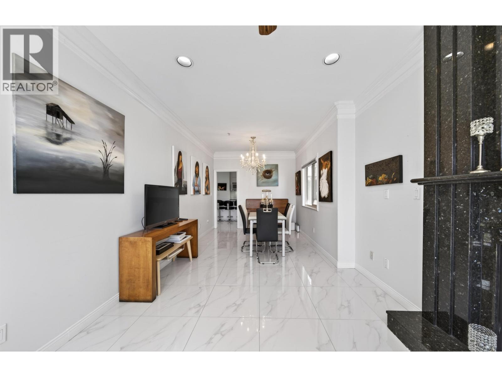 535 E 53rd Avenue, Vancouver, British Columbia  V5X 1J4 - Photo 3 - R3131474