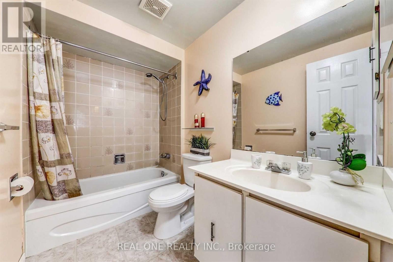 2 Maitland Drive, Markham, Ontario  L3R 4M7 - Photo 11 - N13231720