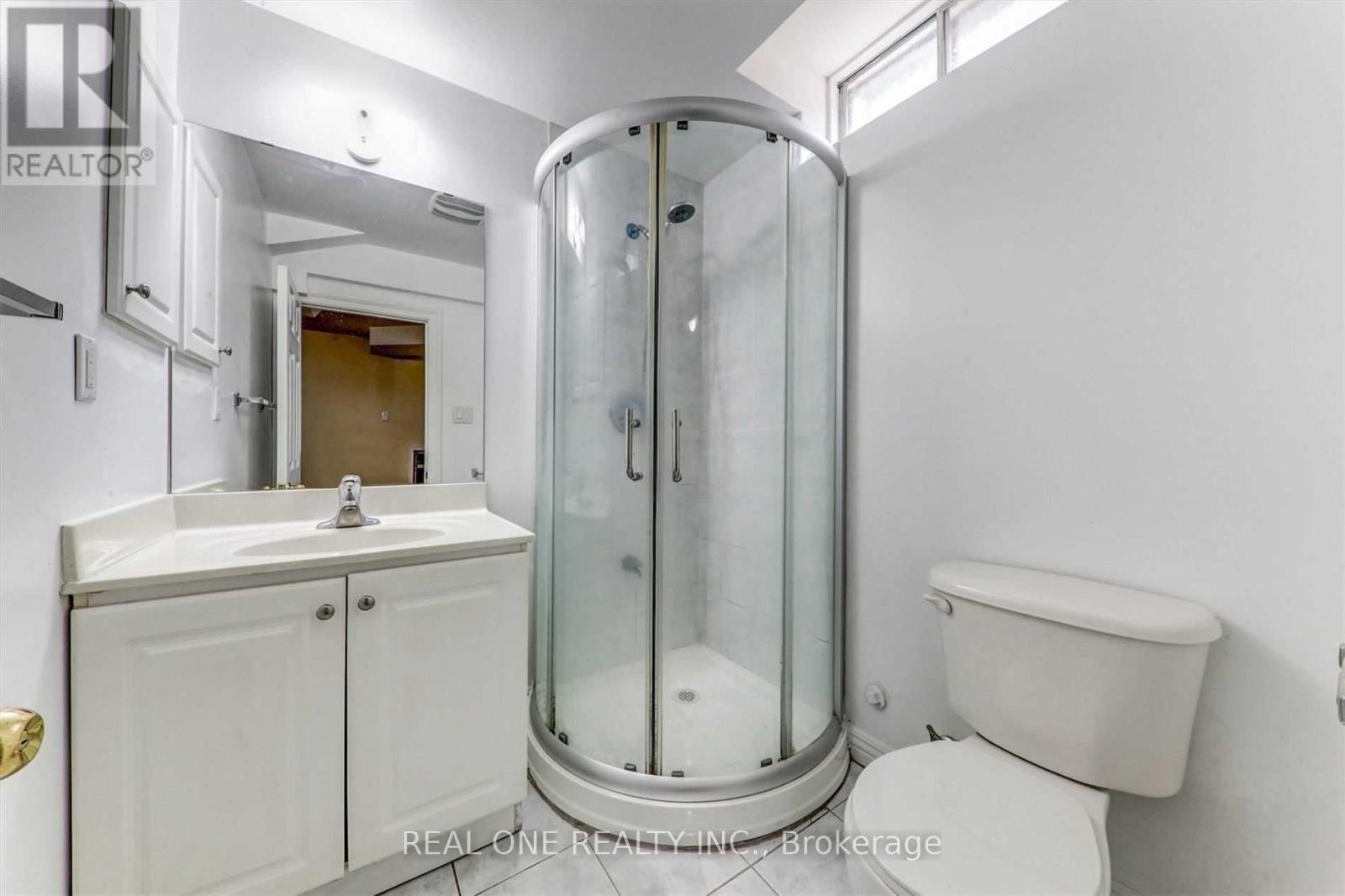 2 Maitland Drive, Markham, Ontario  L3R 4M7 - Photo 14 - N13231720