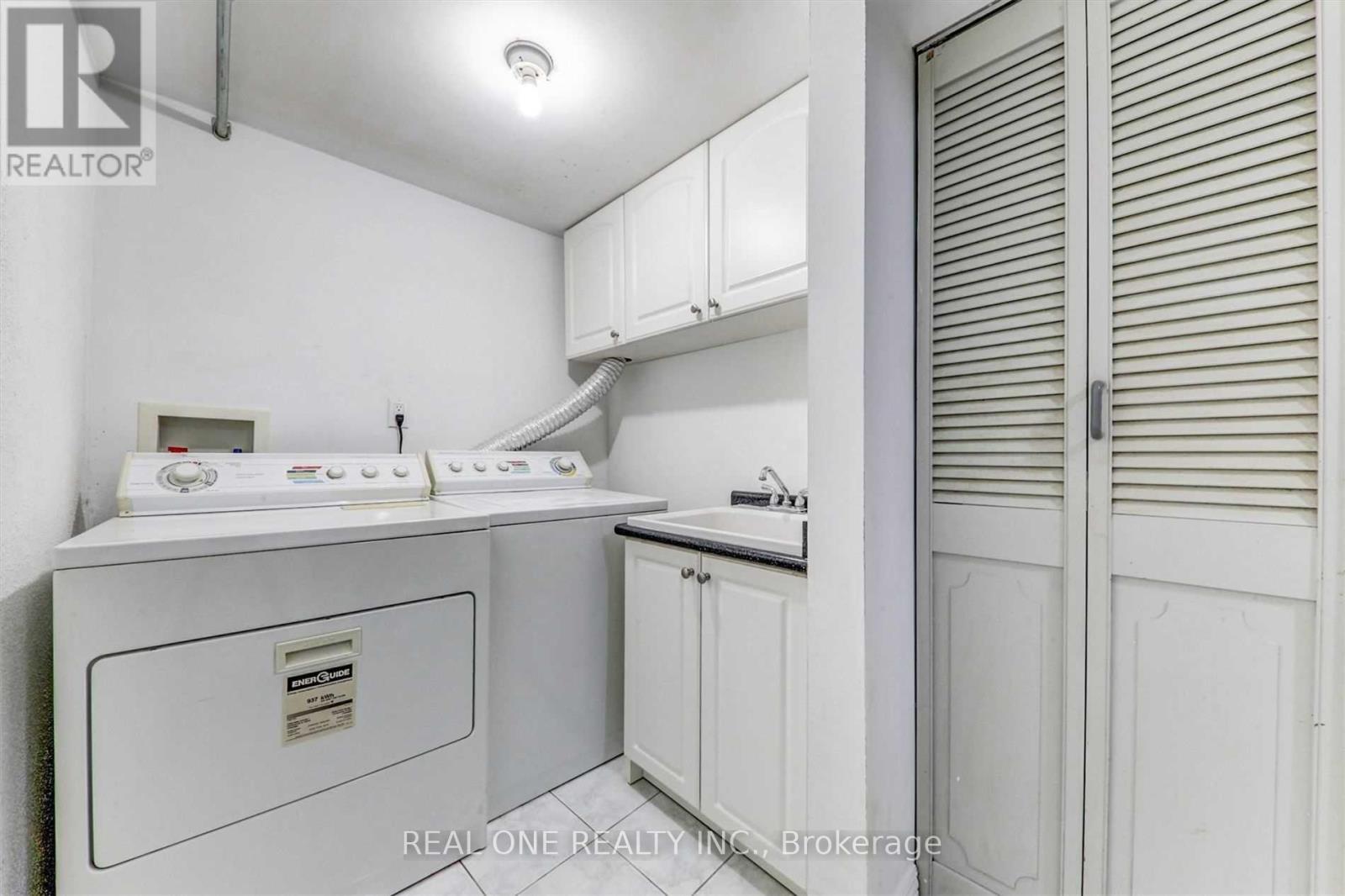 2 Maitland Drive, Markham, Ontario  L3R 4M7 - Photo 15 - N13231720