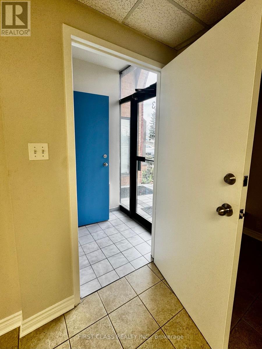3a - 400 Creditstone Road W, Vaughan, Ontario  L4K 3Z3 - Photo 2 - N13231742
