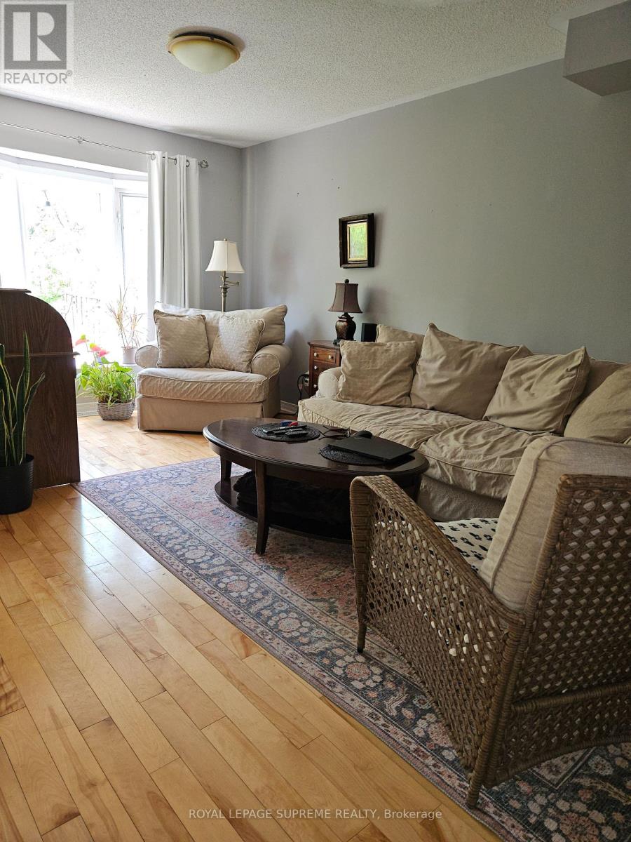 123 Trevino Circle, Barrie, Ontario  L4M 6T8 - Photo 11 - S13231736
