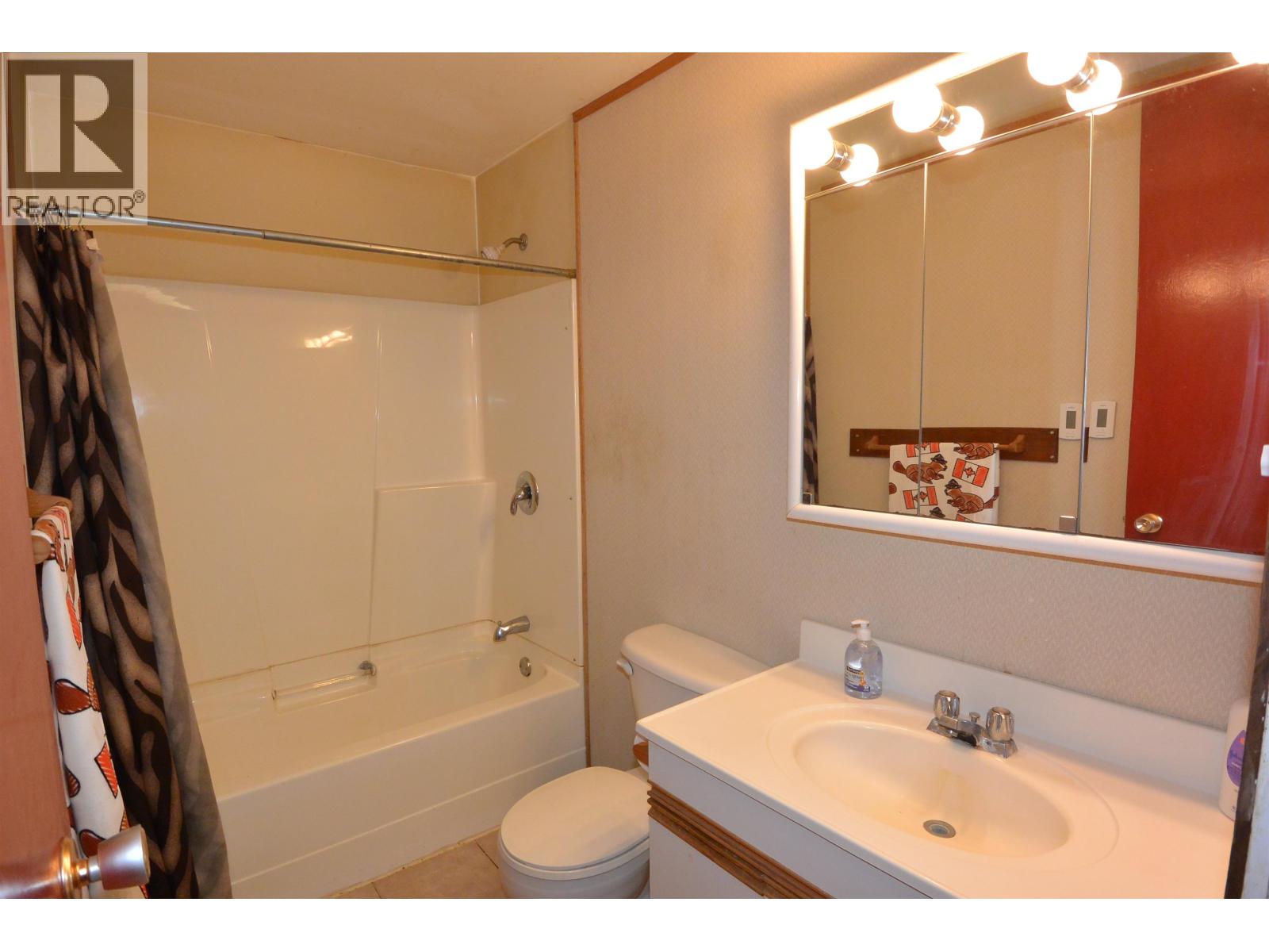 3686 Victoria Drive, Smithers, British Columbia  V0J 2N0 - Photo 16 - R3131477