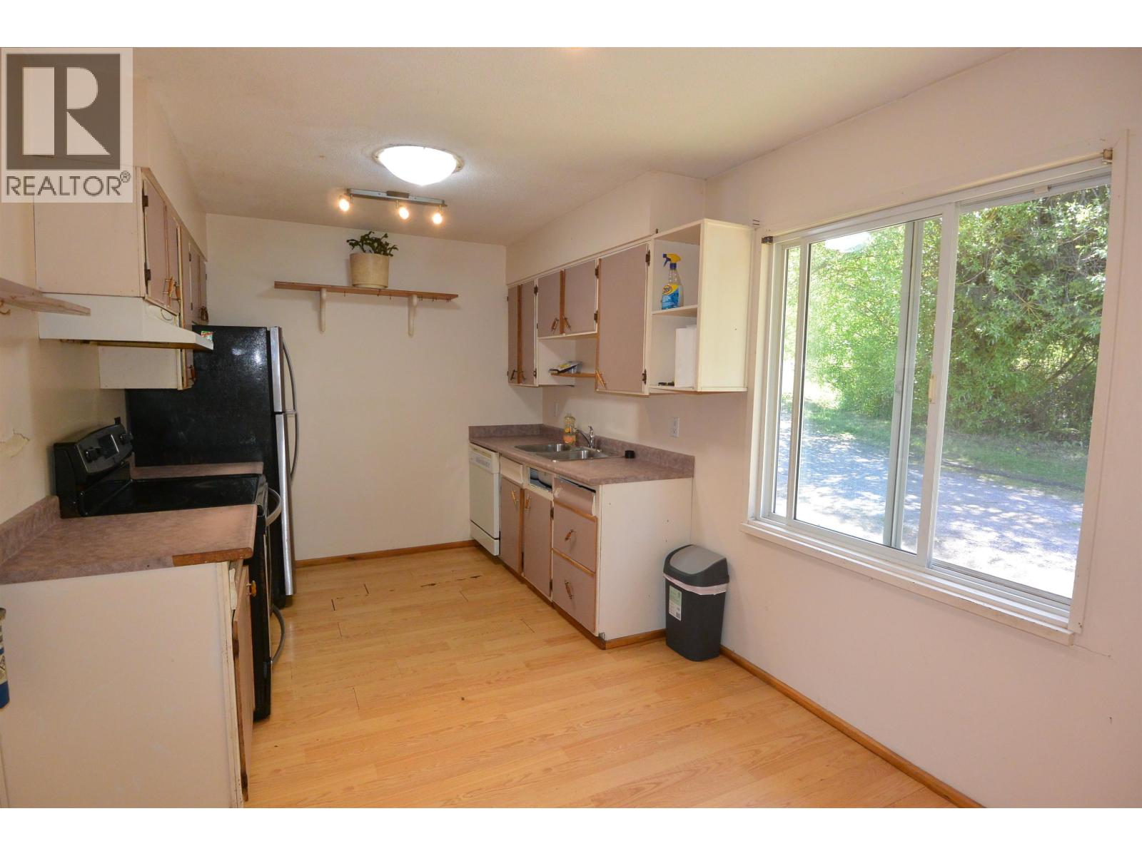 3686 Victoria Drive, Smithers, British Columbia  V0J 2N0 - Photo 14 - R3131477